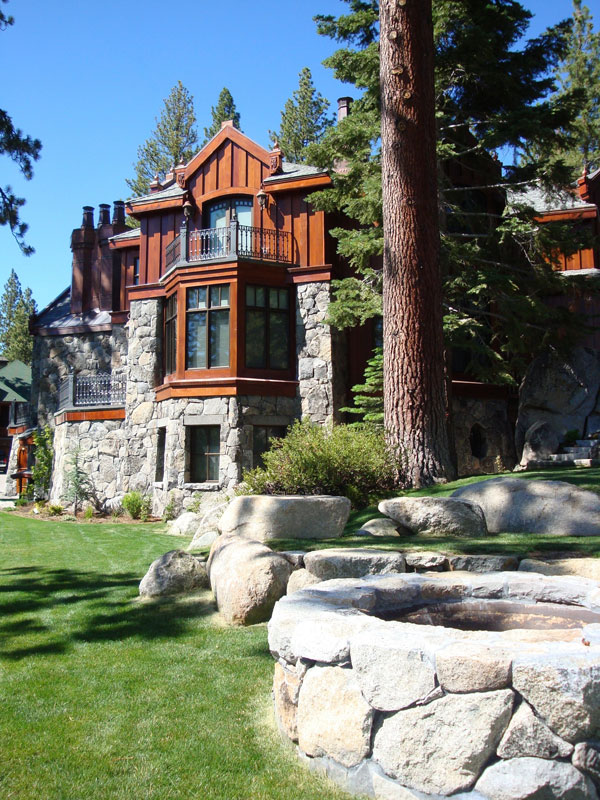 Arvay Residence Exterior Architecture Back, Lake Tahoe, CA. 38.959954°N, -119.942527°W